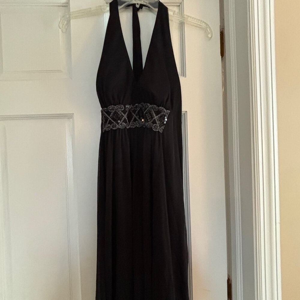 Connected Black Sleeveless Dress